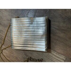Andre Cellini Clutch Purse Gold Color Metal Chain Strap Magnetic Closure
